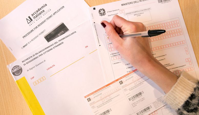 Permessi di soggiorno , entrare legalmente in italia per motivi di ... Permessi di soggiorno on line