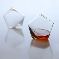 Semplicemente design: Daniele Semeraro, graduate of the Interior and Product Design program, conquers the States