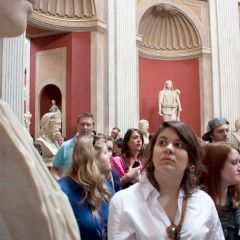 Students in the Florence Study Abroad program visit Rome