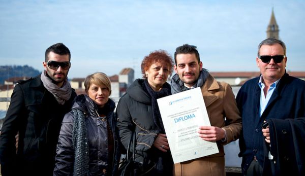 Consegna diploma dei corsi di moda e design