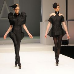 Una sfilata all'insegna dell'Amore per la Moda