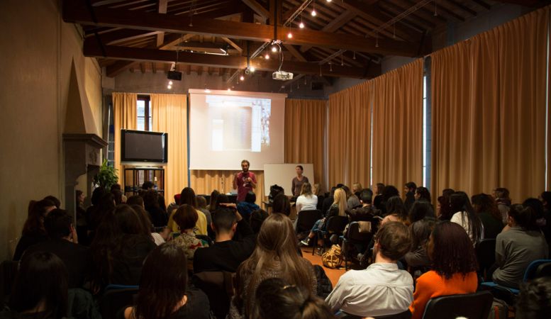 La scuola presenta il programma delle conferenze 2011-2012