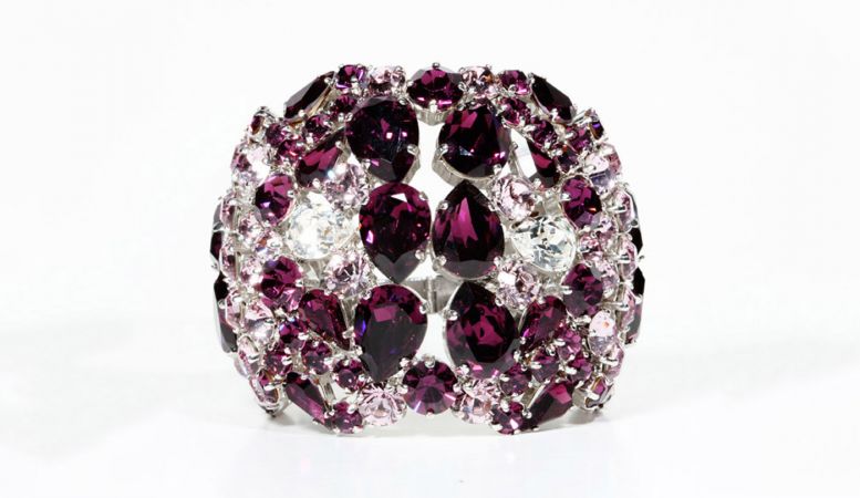 New degree programs in Interior, Product Design, Jewellery Design