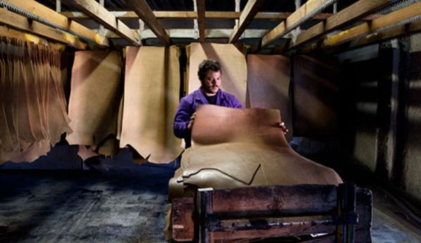 Emerging stylists in the heart of the Leather Association