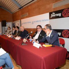 Glamour e creatività sul palco dell'Obihall