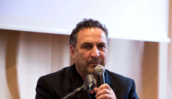 Intervento del fotografo Maurizio Galimberti