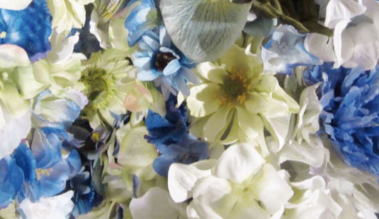 Abiti floreali in memoria di Vincent Van Gogh