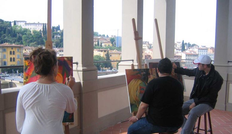 Liberal Arts Courses for American Students