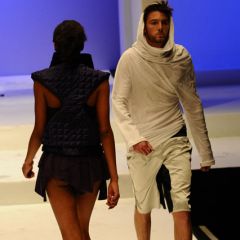 Le immagini della sfilata degli studenti della scuola di moda e di costume