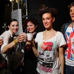 Le immagini della sfilata degli studenti della scuola di moda e di costume