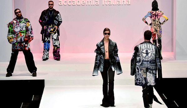 FASHION DESIGN