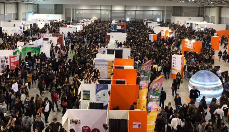 Accademia Italiana meets high school students