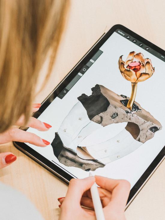 I don’t have an academic background in the arts or a design field. Will I have difficulty in my courses?