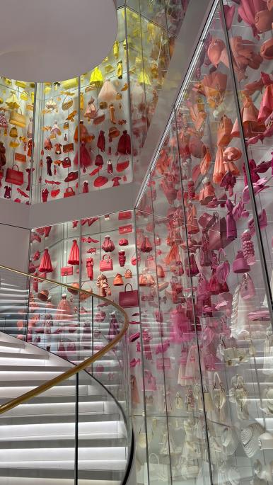 Erasmus Short Mobility: Students fly to Paris for Première Vision